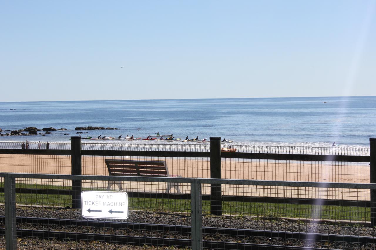 Beach Hotel Burnie Kültér fotó